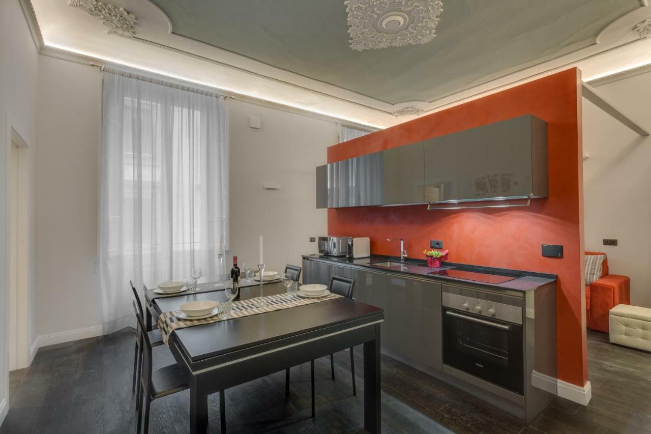 Cherubini Palace Thematic Apartment Florence Exterior photo